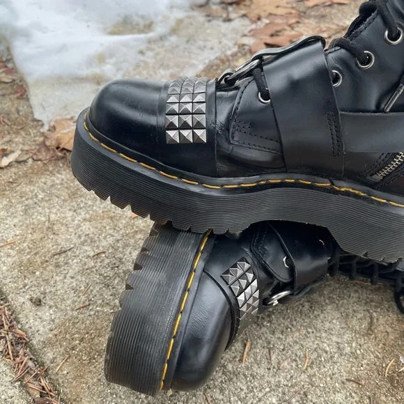RARE Dr. Martens Combat Boots Platform Jadon hi Stud 10 eyelet Size 8 Buckle - Picture 8 of 15
